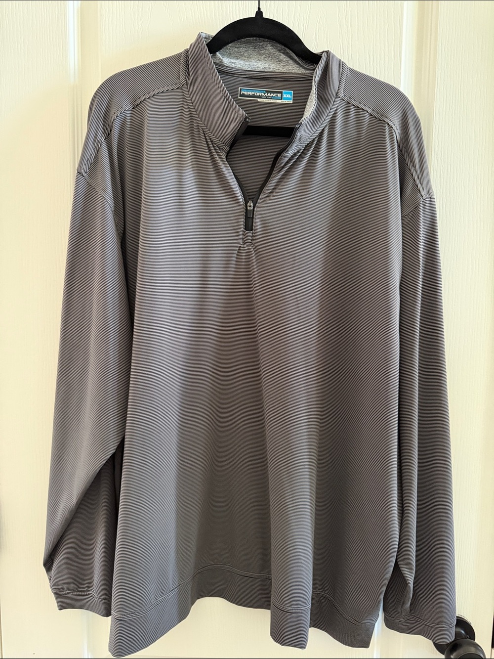 Roundtree & Yorke Men's Long Sleeve Quarter-Zip Performance Pullover - Gray